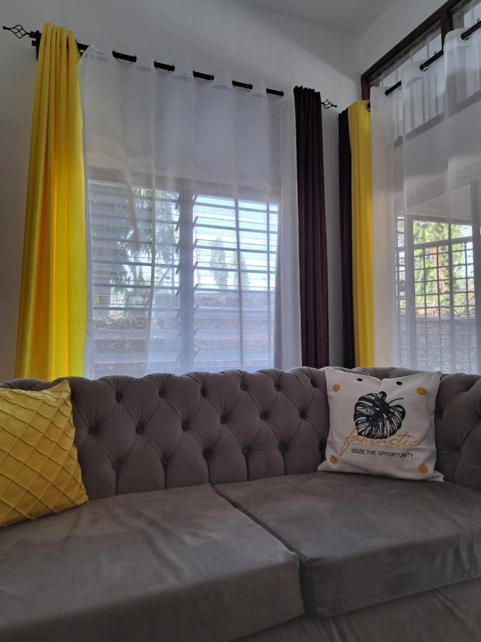 Halisi Stays 1Bed Near Sgr/Airport モンバサ エクステリア 写真